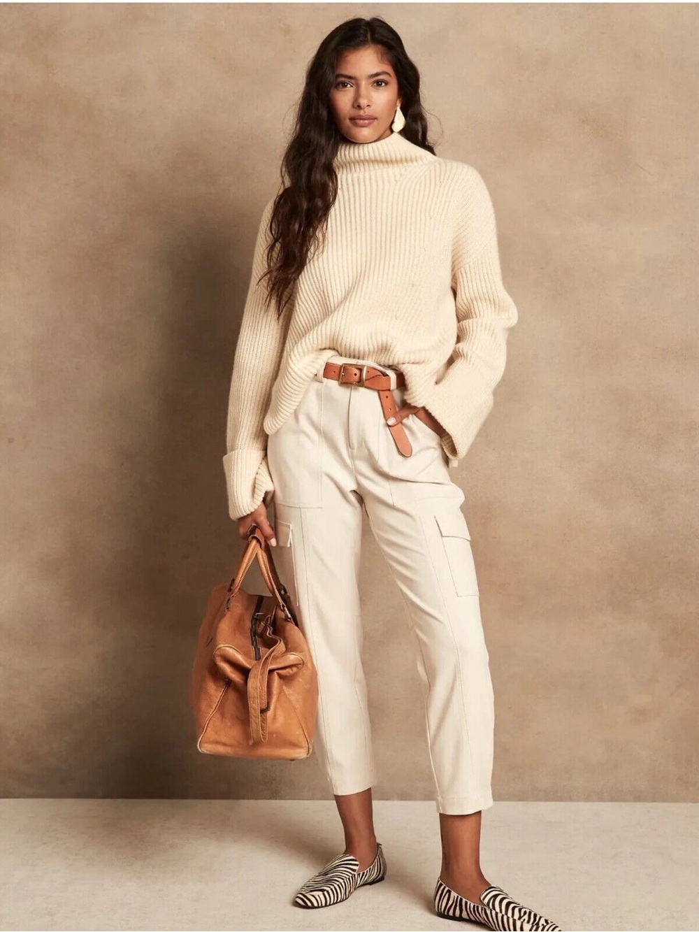 Banana Republic Cream High-Rise Cargo Pants NWOT Authentic